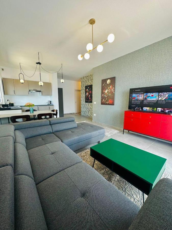 Apartment Celine ساراندا المظهر الخارجي الصورة